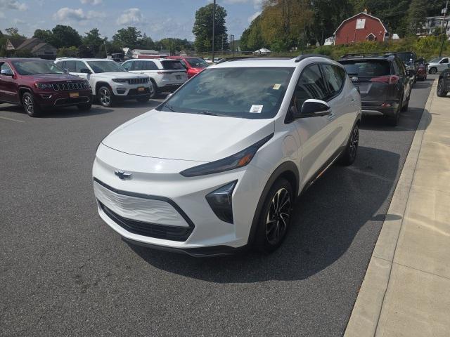 used 2022 Chevrolet Bolt EUV car, priced at $18,999