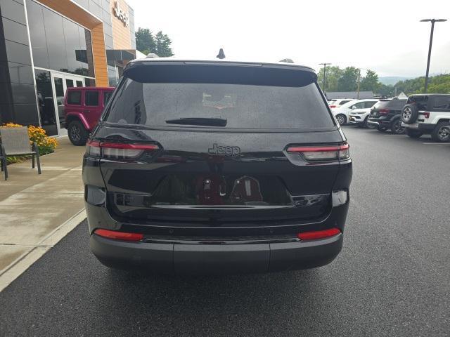 new 2024 Jeep Grand Cherokee L car, priced at $45,332