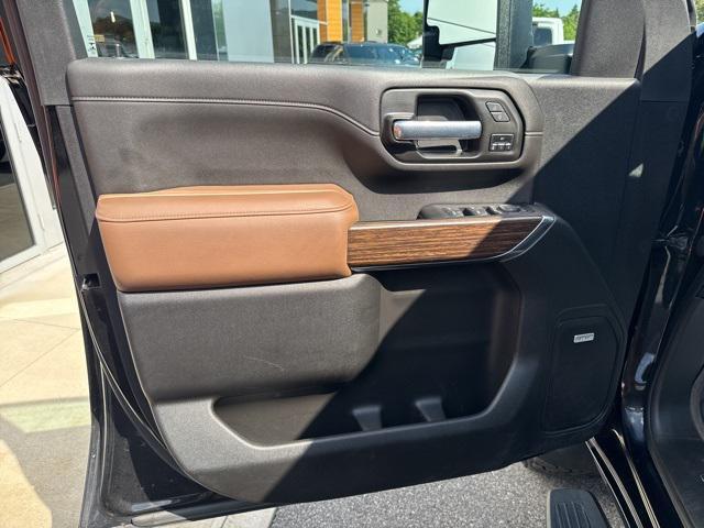 used 2022 Chevrolet Silverado 2500 car, priced at $63,999