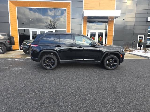 used 2023 Jeep Grand Cherokee car, priced at $34,999