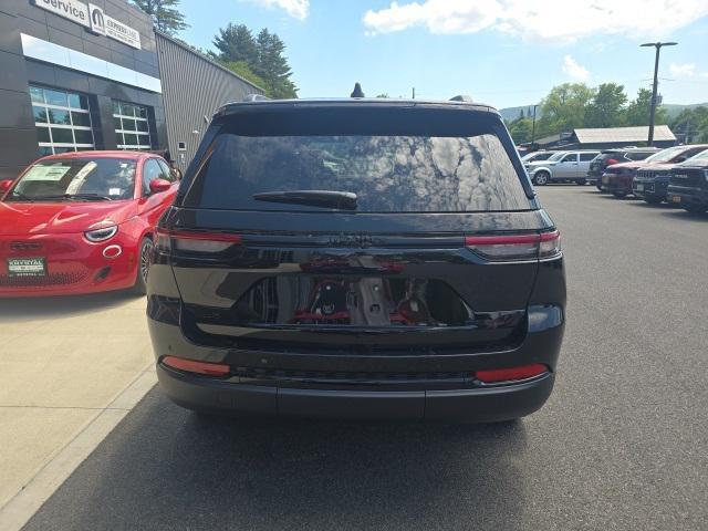 new 2024 Jeep Grand Cherokee car, priced at $46,372