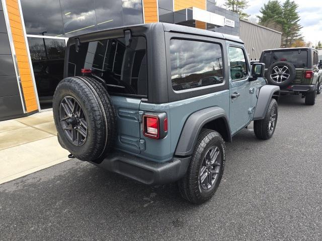 new 2025 Jeep Wrangler car, priced at $40,568