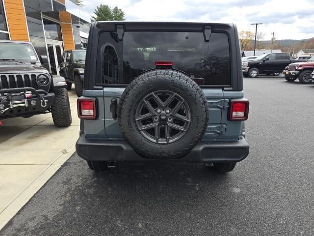 new 2025 Jeep Wrangler car, priced at $40,568