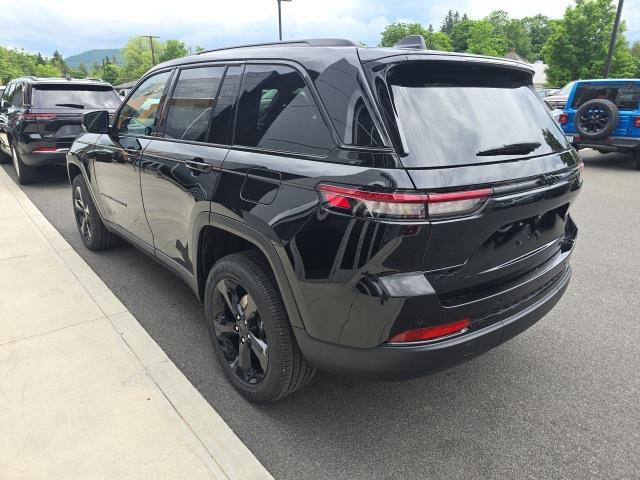 new 2024 Jeep Grand Cherokee car, priced at $46,372