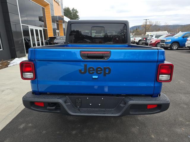 new 2024 Jeep Gladiator car, priced at $45,702
