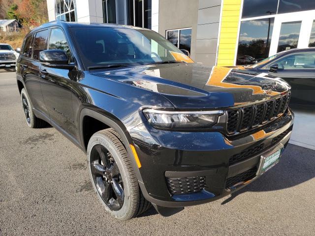 new 2024 Jeep Grand Cherokee L car, priced at $47,802