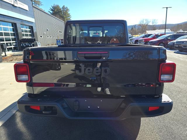 new 2024 Jeep Gladiator car, priced at $42,446