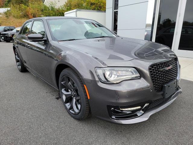 new 2023 Chrysler 300 car, priced at $48,999