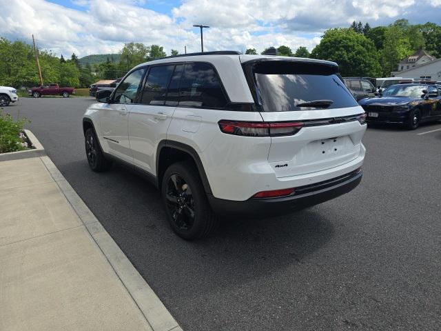 new 2024 Jeep Grand Cherokee car, priced at $45,836