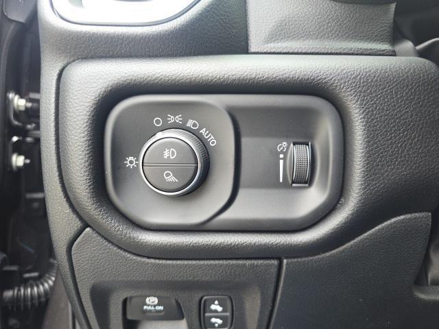 new 2025 Ram 1500 car, priced at $55,075