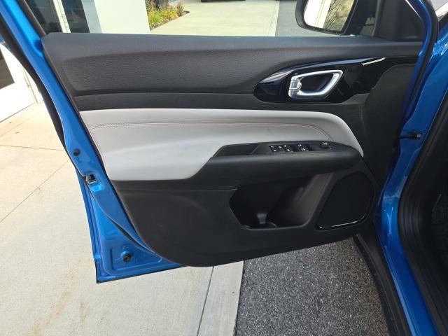 new 2026 Jeep Compass car, priced at $32,858