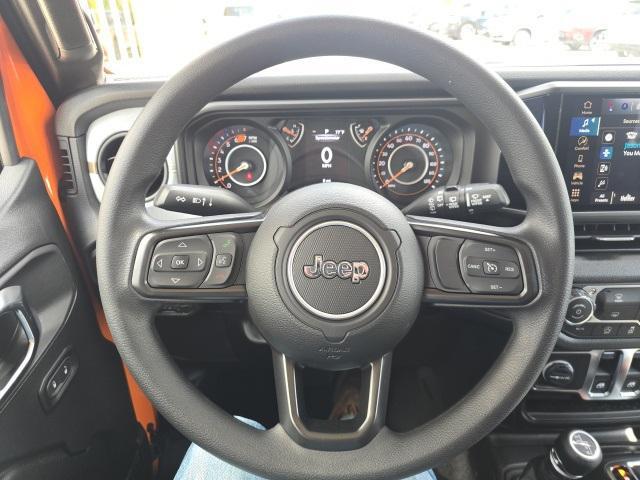 new 2025 Jeep Wrangler car, priced at $39,875