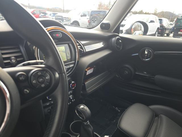 used 2018 MINI Hardtop car, priced at $16,999