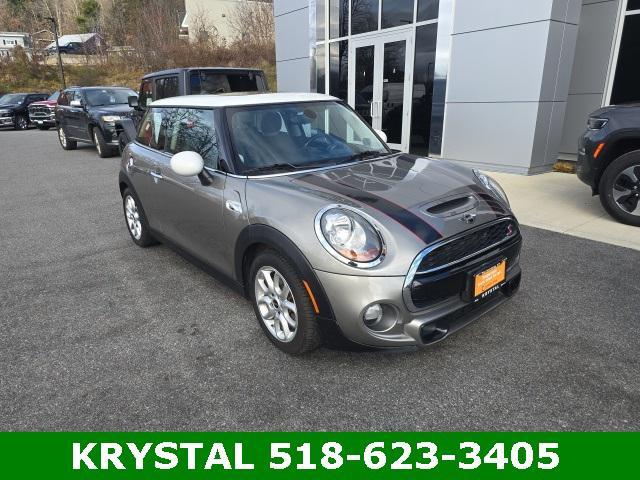 used 2018 MINI Hardtop car, priced at $16,999