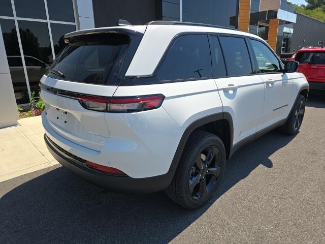 new 2024 Jeep Grand Cherokee car, priced at $45,836