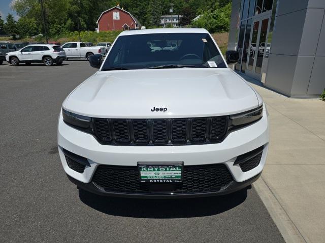 new 2024 Jeep Grand Cherokee car, priced at $45,836