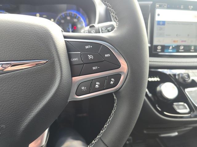 new 2026 Chrysler Pacifica car, priced at $44,608