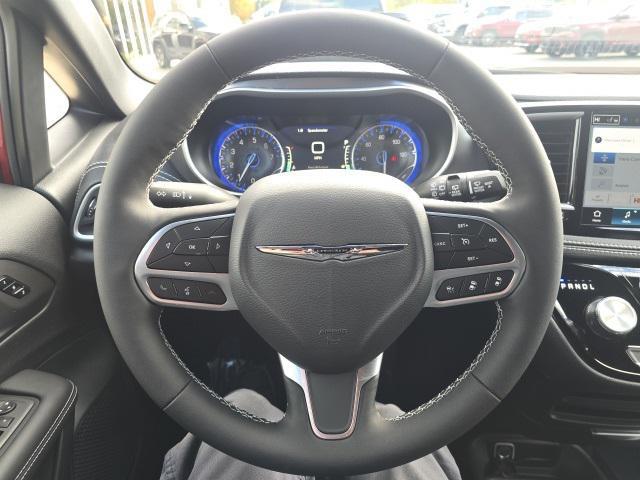 new 2026 Chrysler Pacifica car, priced at $44,608