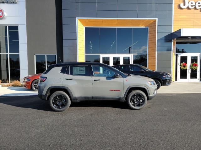 new 2024 Jeep Compass car, priced at $39,124