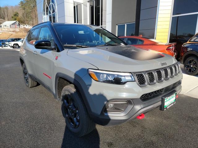 new 2024 Jeep Compass car, priced at $39,124