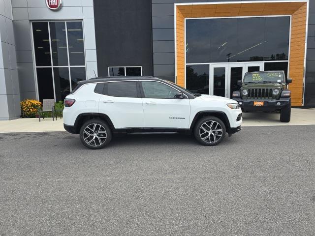 new 2024 Jeep Compass car, priced at $35,761