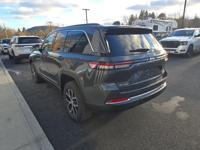 new 2025 Jeep Grand Cherokee car, priced at $47,310