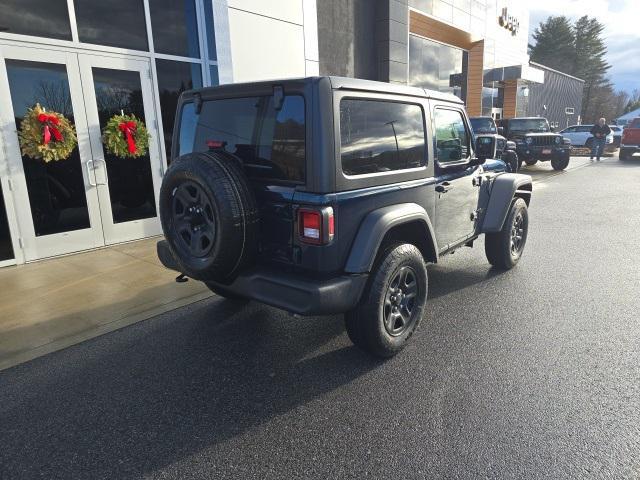 new 2025 Jeep Wrangler car, priced at $37,275