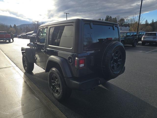 new 2025 Jeep Wrangler car, priced at $37,275