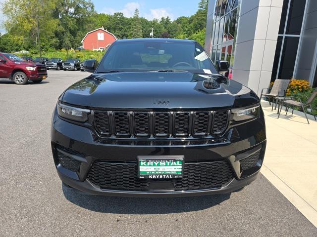 new 2024 Jeep Grand Cherokee car, priced at $43,372