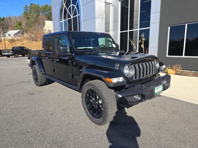 new 2025 Jeep Gladiator car, priced at $41,885