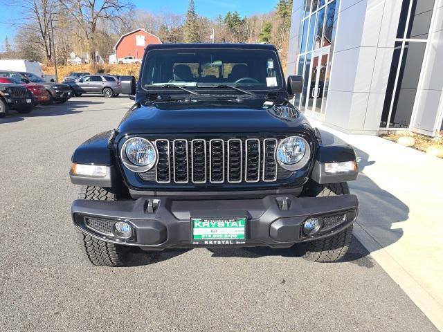 new 2025 Jeep Gladiator car, priced at $41,885