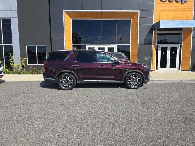 used 2024 Hyundai Palisade car, priced at $40,999