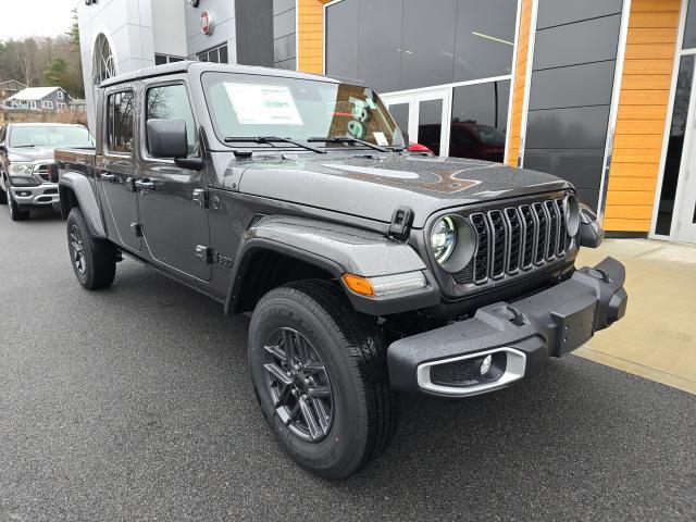 new 2024 Jeep Gladiator car, priced at $48,084