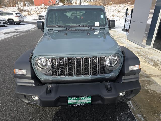 new 2025 Jeep Wrangler car, priced at $36,975