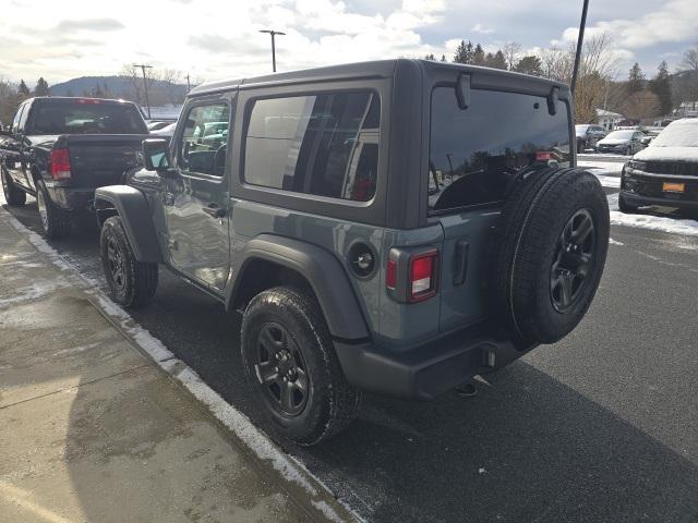 new 2025 Jeep Wrangler car, priced at $36,975