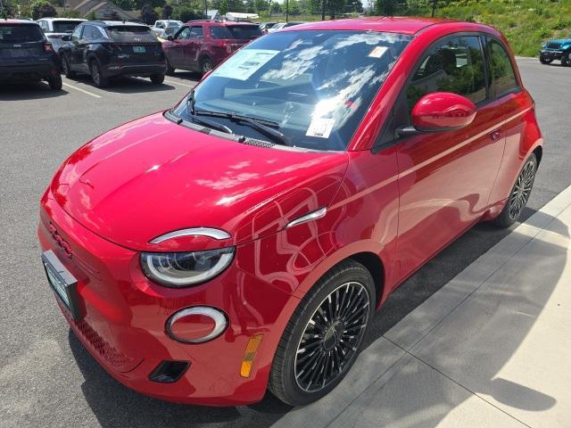 new 2024 FIAT 500e car, priced at $34,095