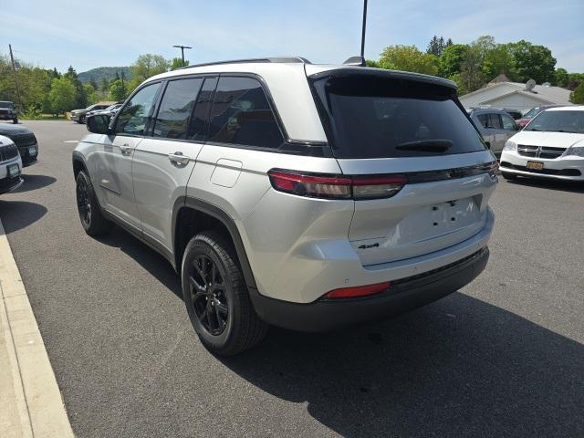 new 2024 Jeep Grand Cherokee car, priced at $42,442