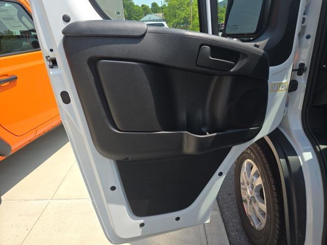 new 2025 Ram ProMaster 2500 car, priced at $58,665