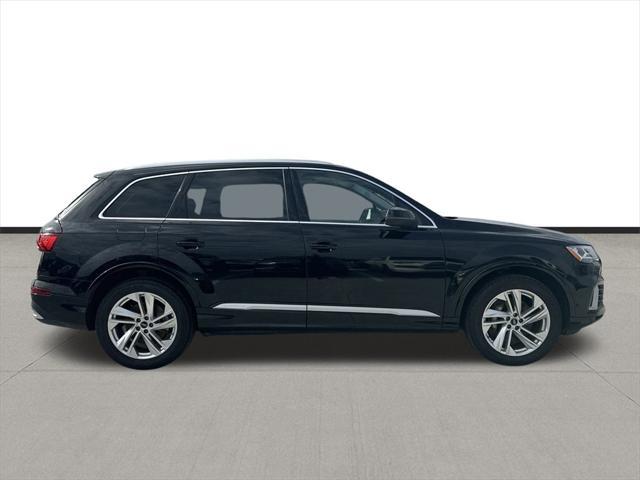 used 2022 Audi Q7 car, priced at $34,167