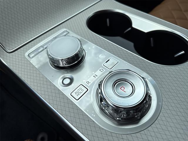 new 2025 Genesis GV80 car, priced at $83,540