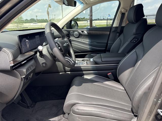 new 2025 Genesis GV80 car, priced at $77,105