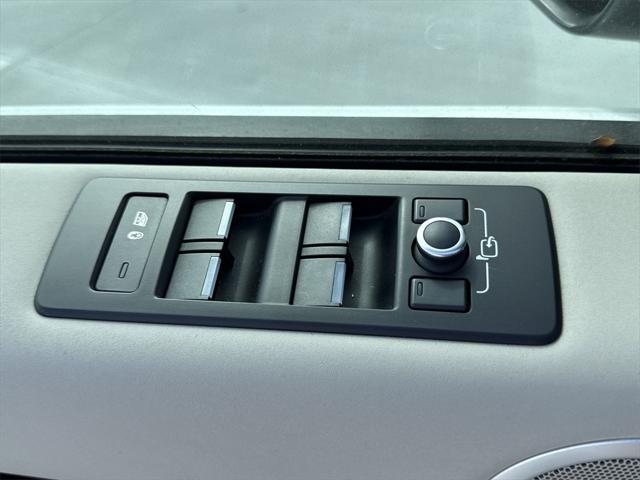 used 2019 Land Rover Discovery car, priced at $15,943