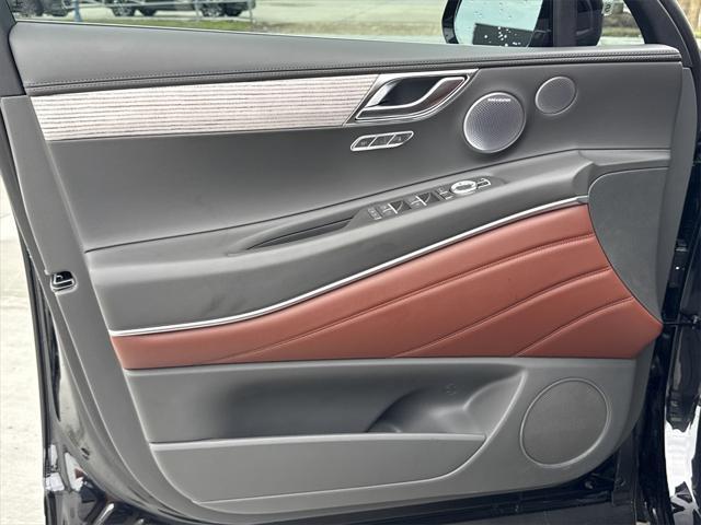 new 2025 Genesis GV80 car, priced at $82,690