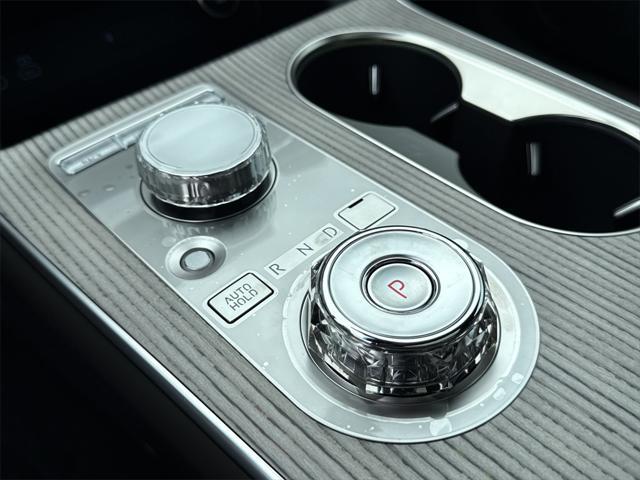 new 2025 Genesis GV80 car, priced at $82,690