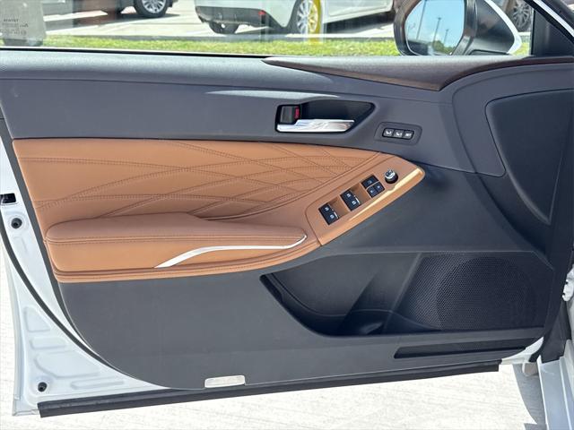 used 2020 Toyota Avalon car, priced at $30,421