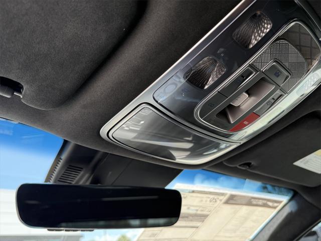 new 2025 Genesis G90 car, priced at $96,405