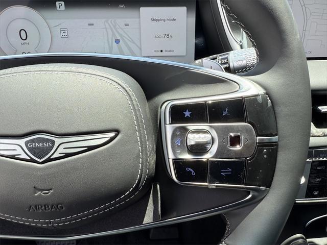 new 2025 Genesis G90 car, priced at $96,405