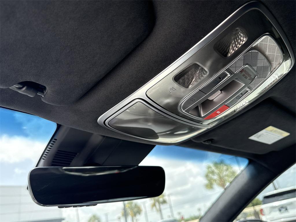 new 2025 Genesis G80 car, priced at $77,205