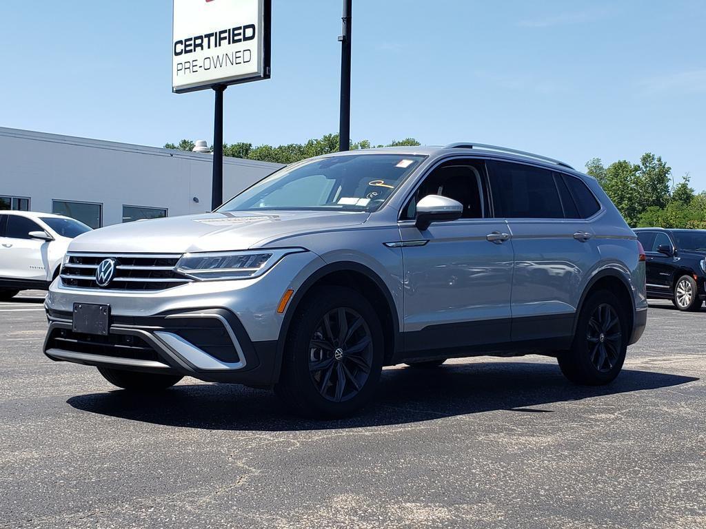 used 2024 Volkswagen Tiguan car, priced at $24,235