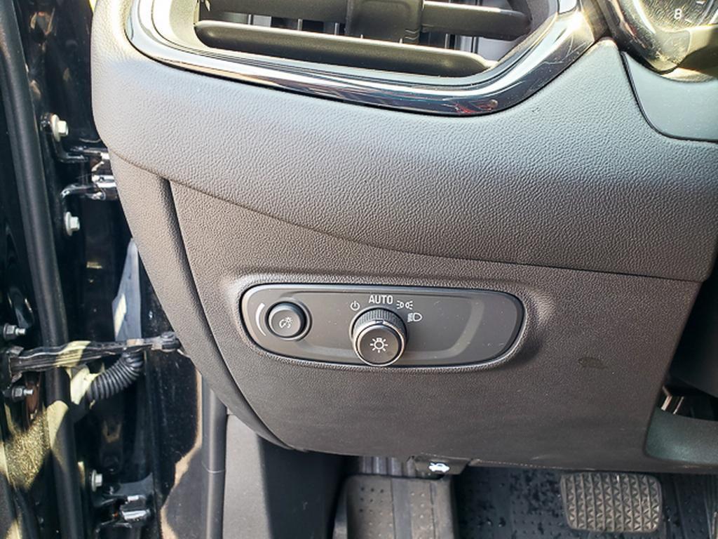 used 2023 Chevrolet Equinox car, priced at $26,130